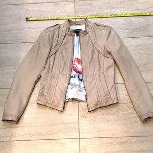 Women’s cropped light cream w grey patina leather jacket